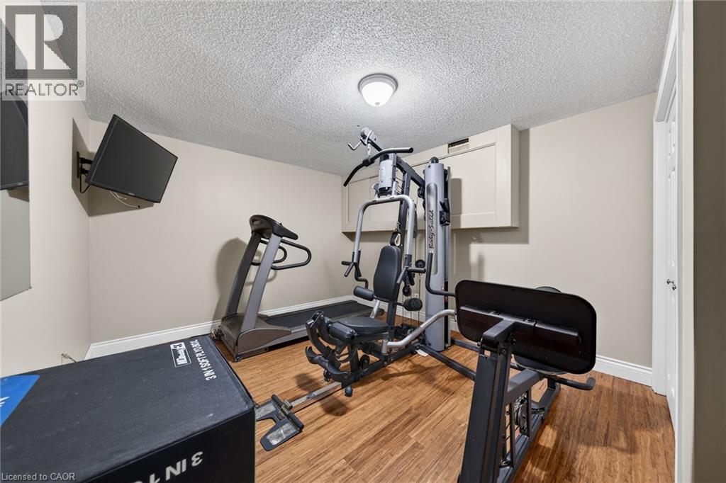 20 Haldimand Trail Property Photo 35