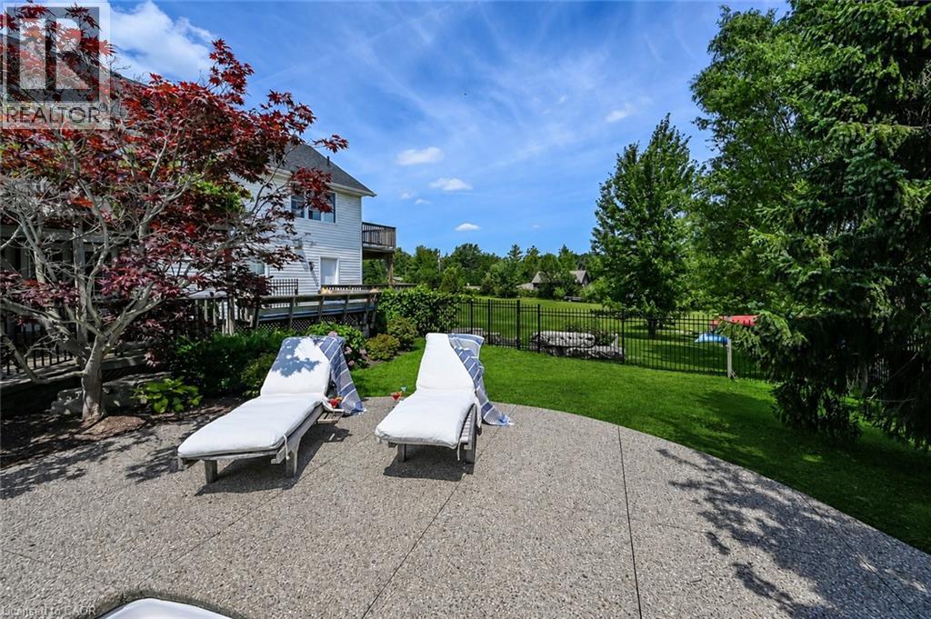 20 Haldimand Trail Property Photo 43