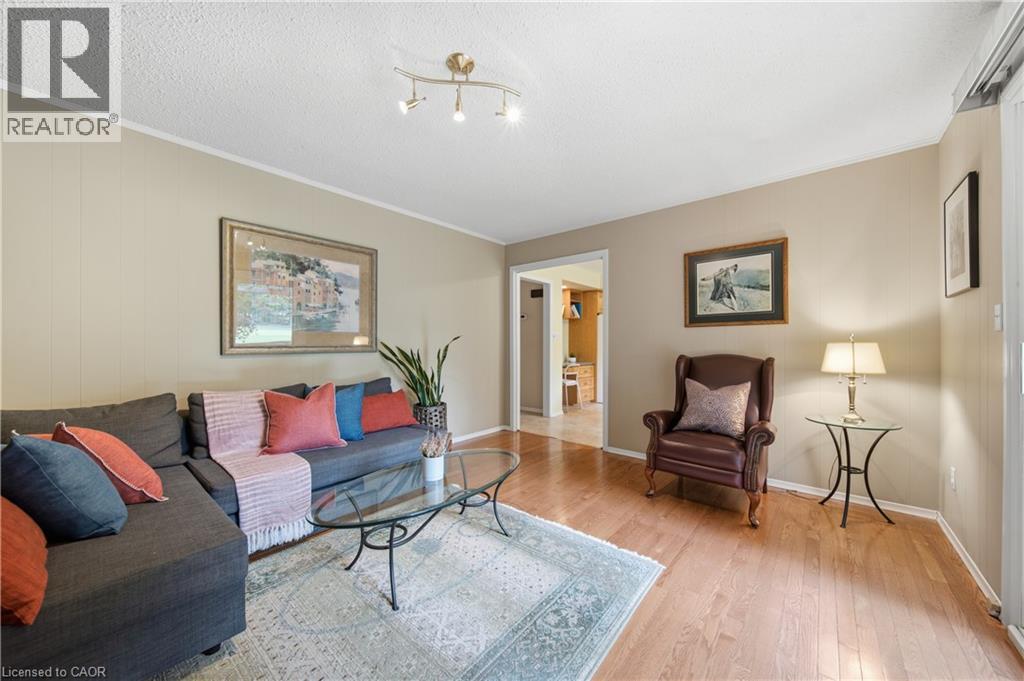 32 Waverley Drive Property Photo 12