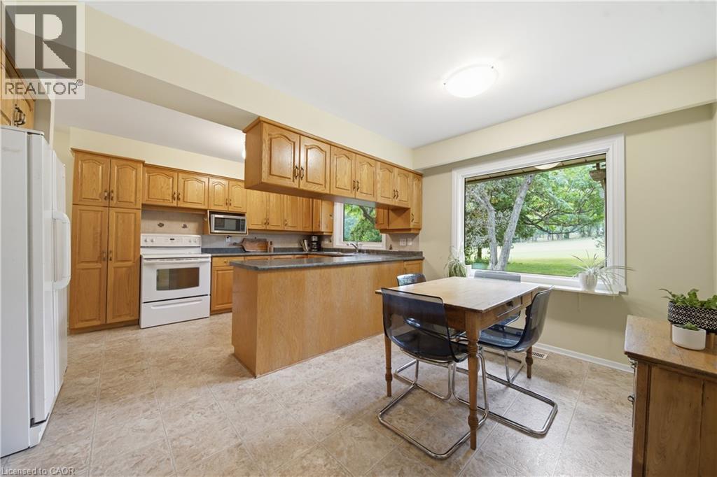 32 Waverley Drive Property Photo 13