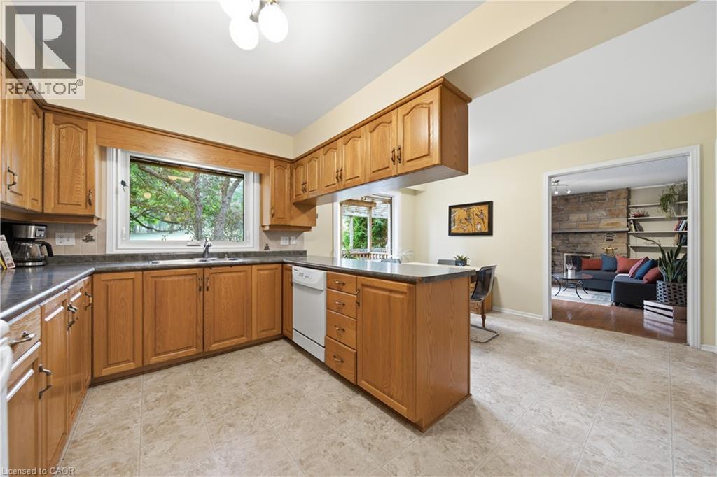 32 Waverley Drive Property Photo 15