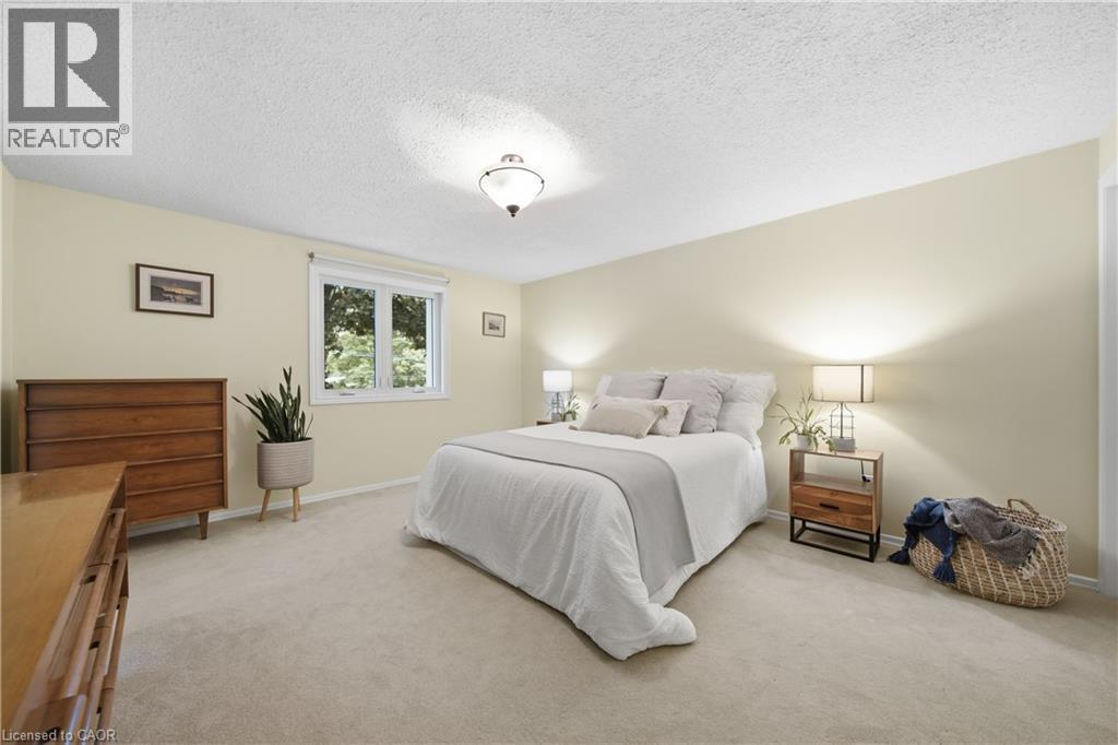 32 Waverley Drive Property Photo 21