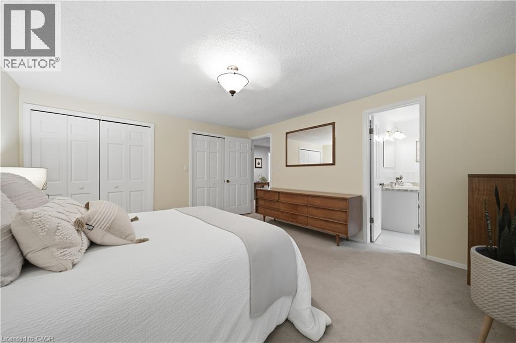 32 Waverley Drive Property Photo 23