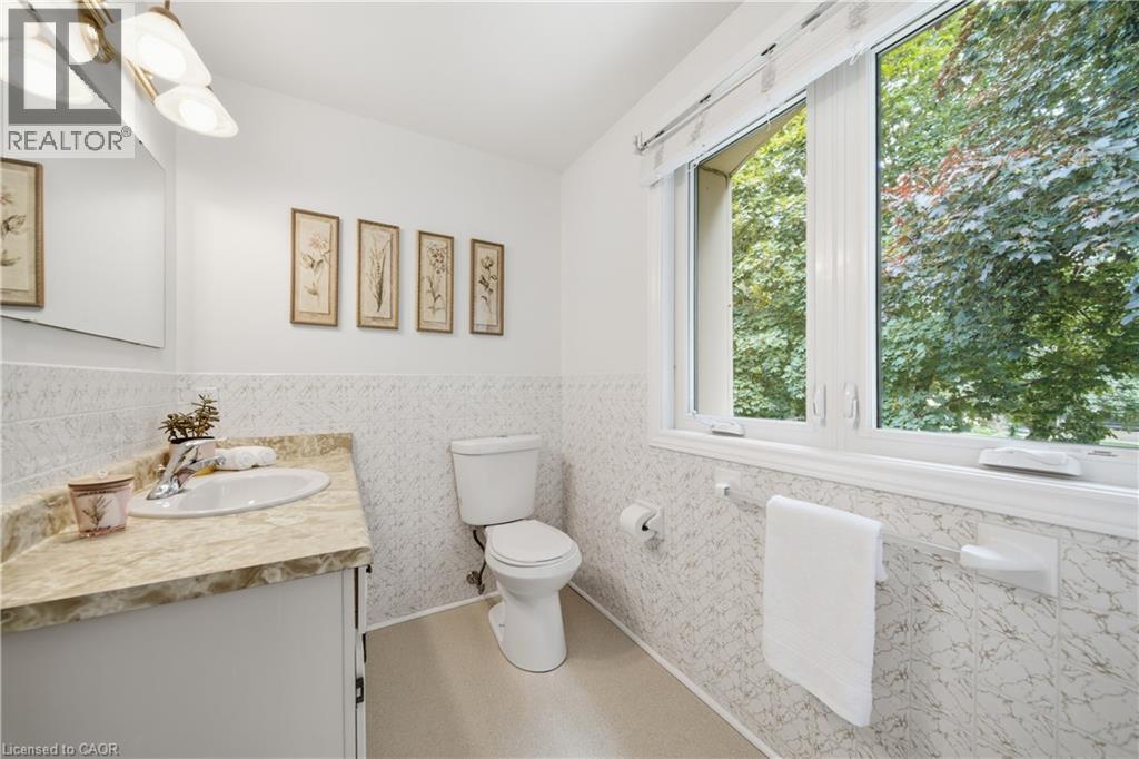 32 Waverley Drive Property Photo 24