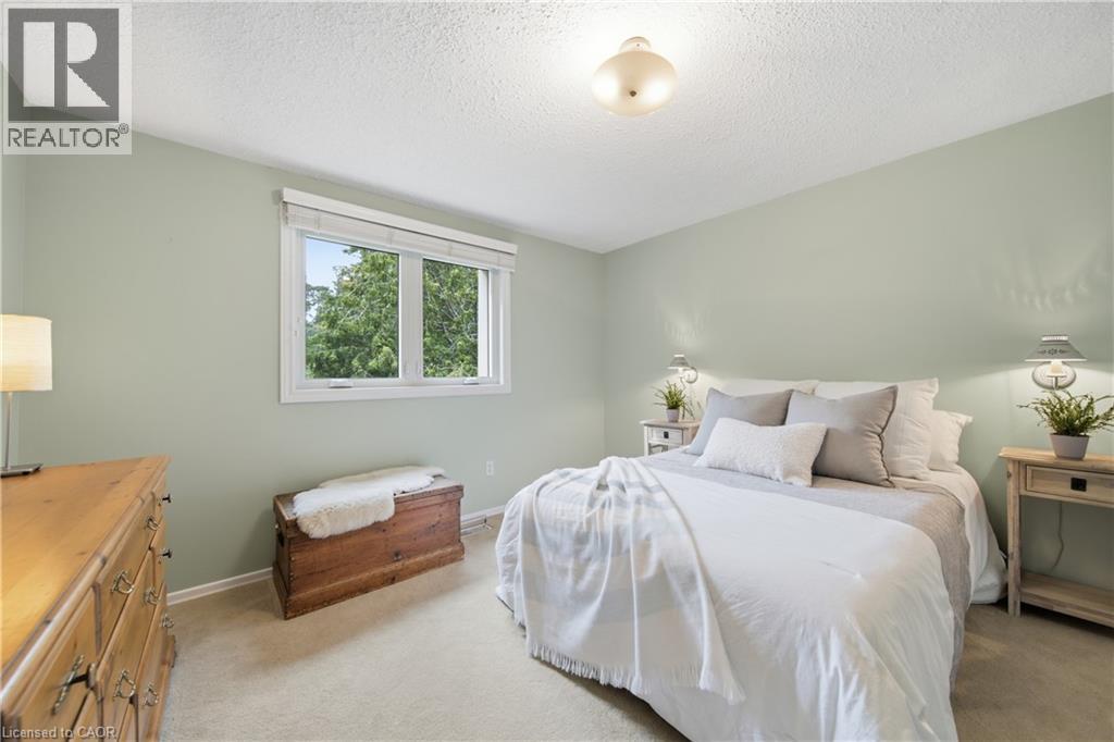 32 Waverley Drive Property Photo 25