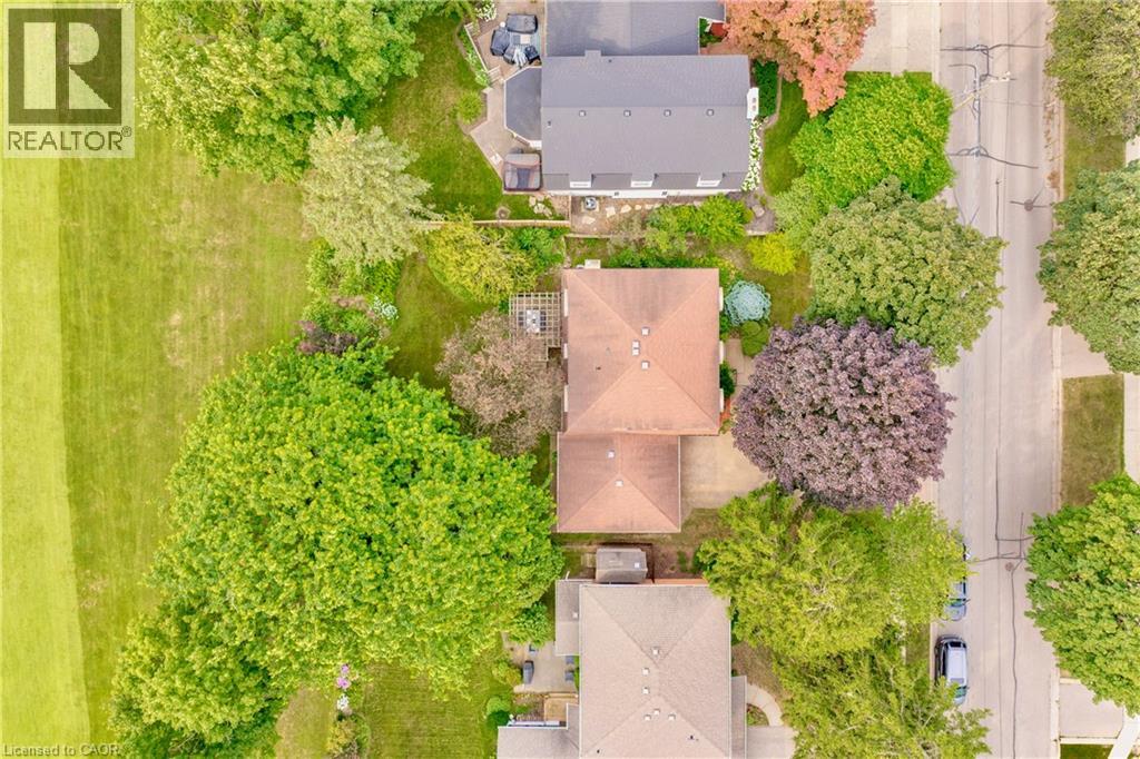 32 Waverley Drive Property Photo 37