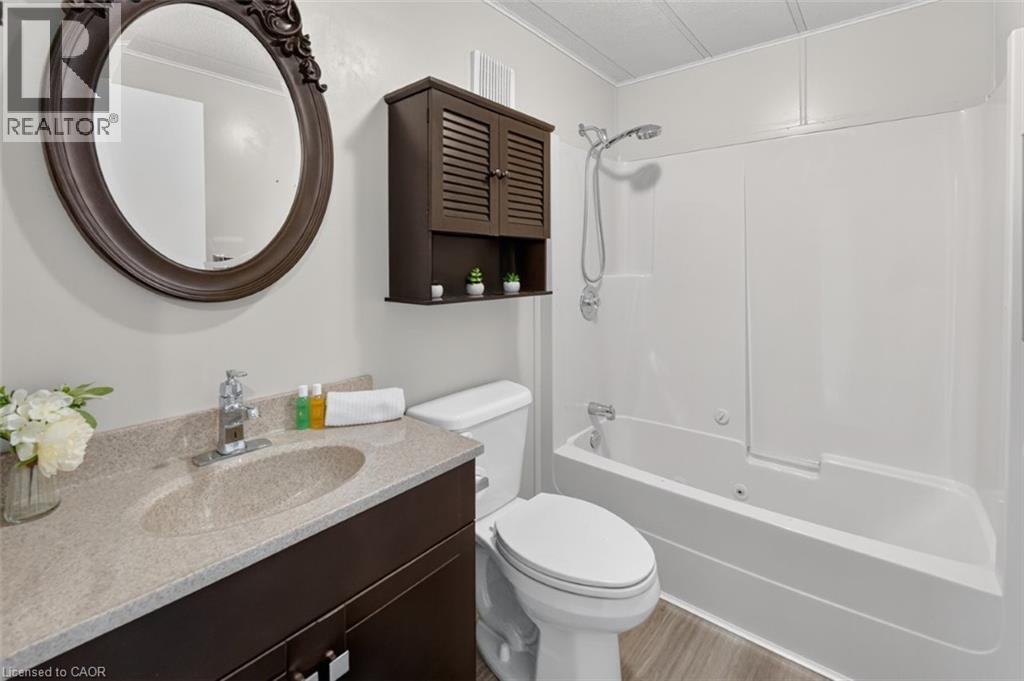 3033 Townline Road Unit# 317 Property Photo 20