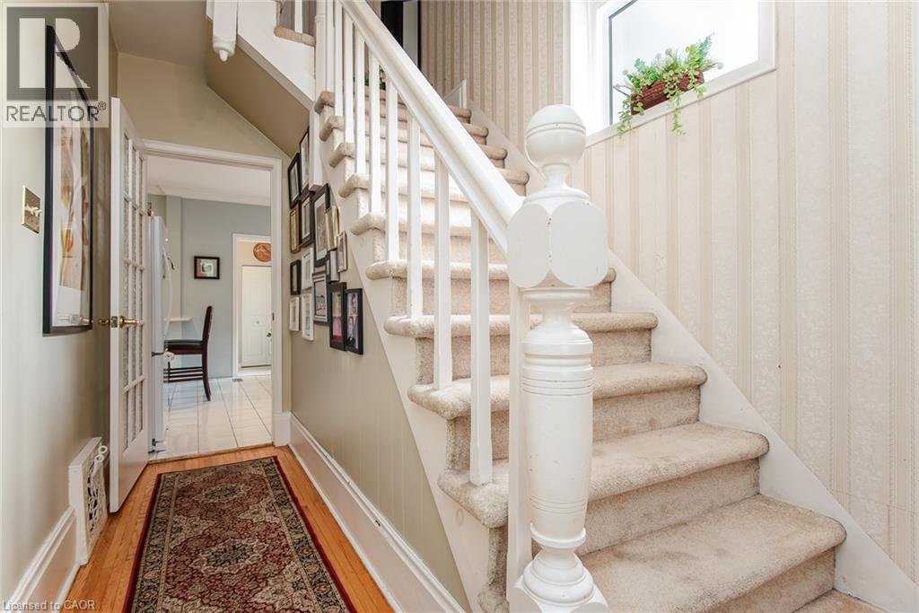 32 Samuel Street Property Photo 9