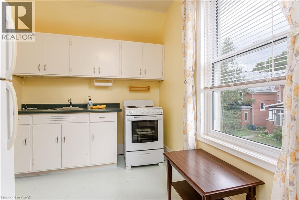 32 Samuel Street Property Photo 36