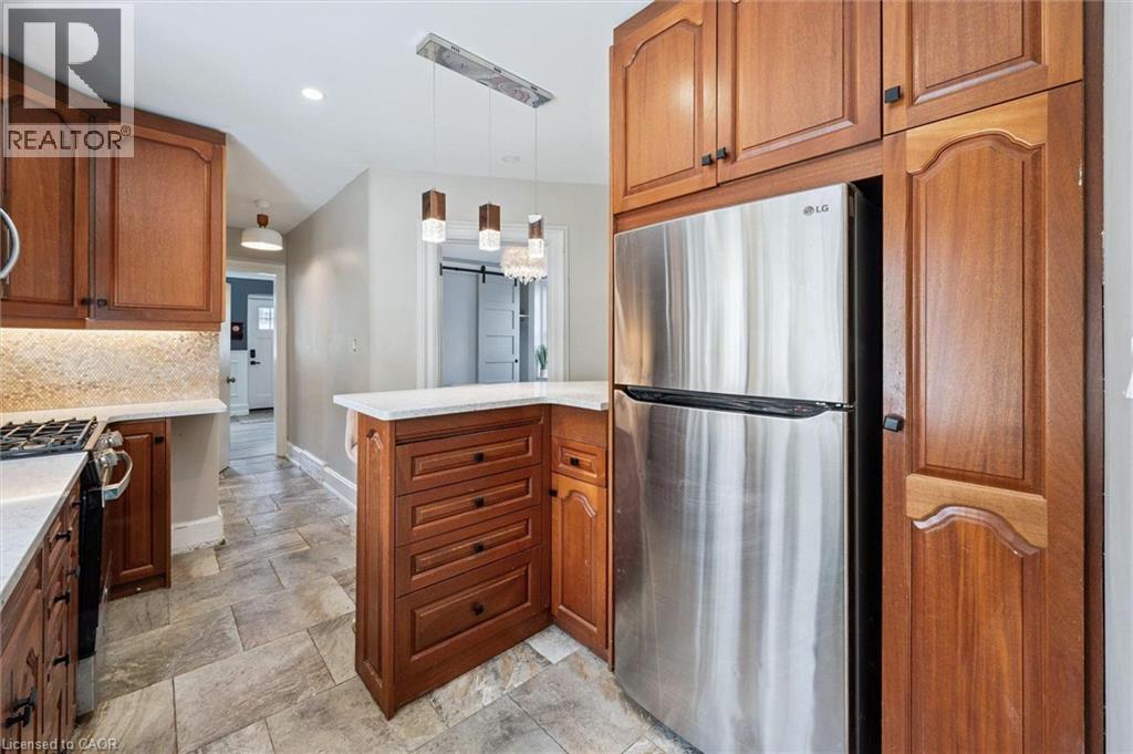 314 Paisley Road Property Photo 6