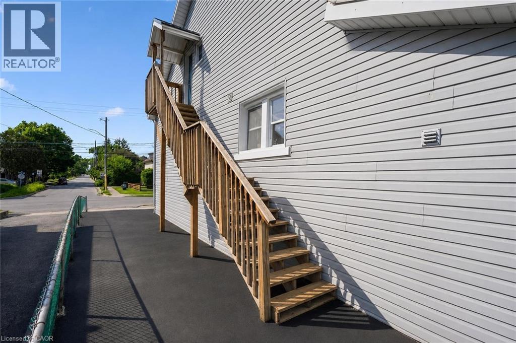 314 Paisley Road Property Photo 16