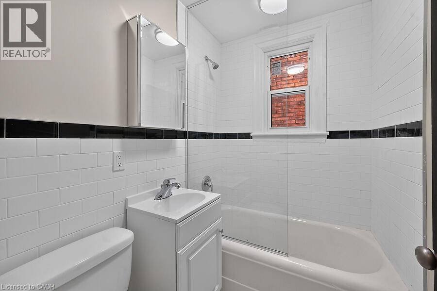 103 Mary Street Property Photo 16