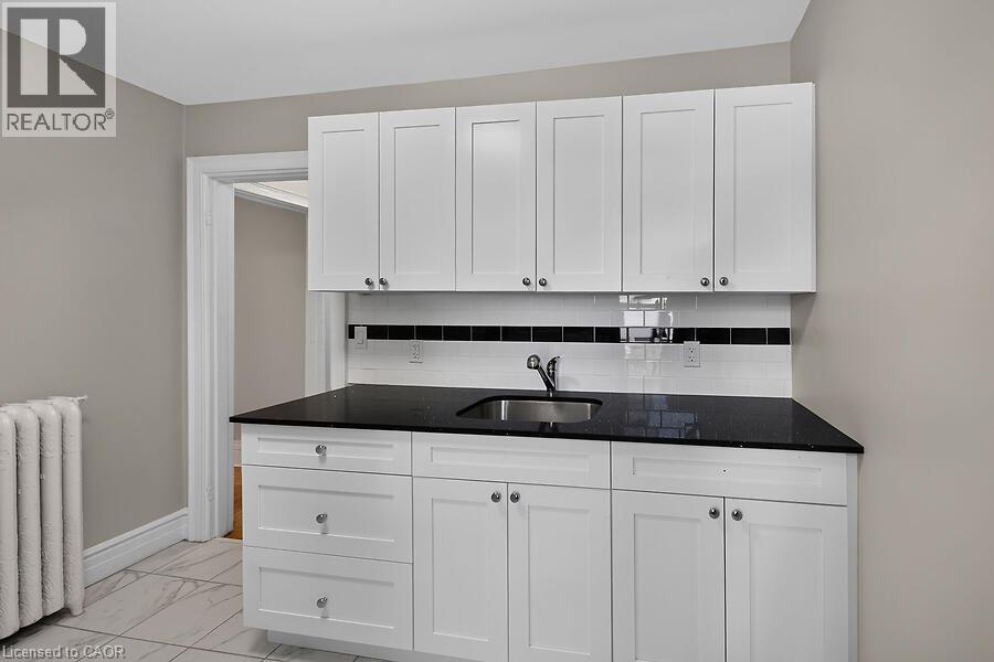 103 Mary Street Property Photo 24