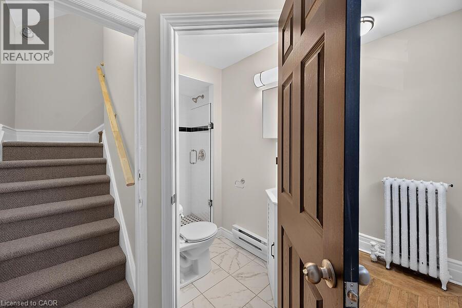 103 Mary Street Property Photo 32