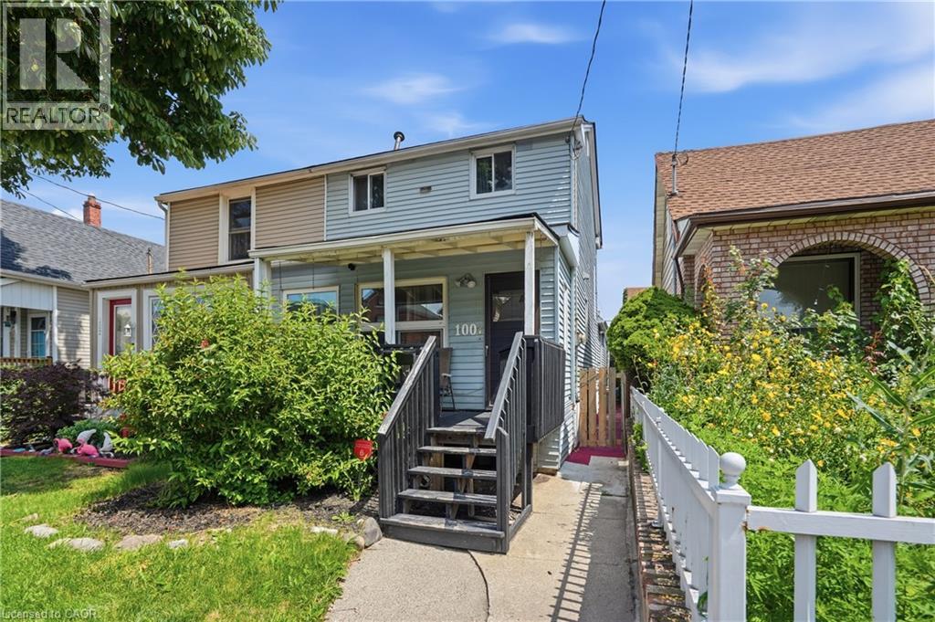 100 Chestnut Avenue Property Photo 3