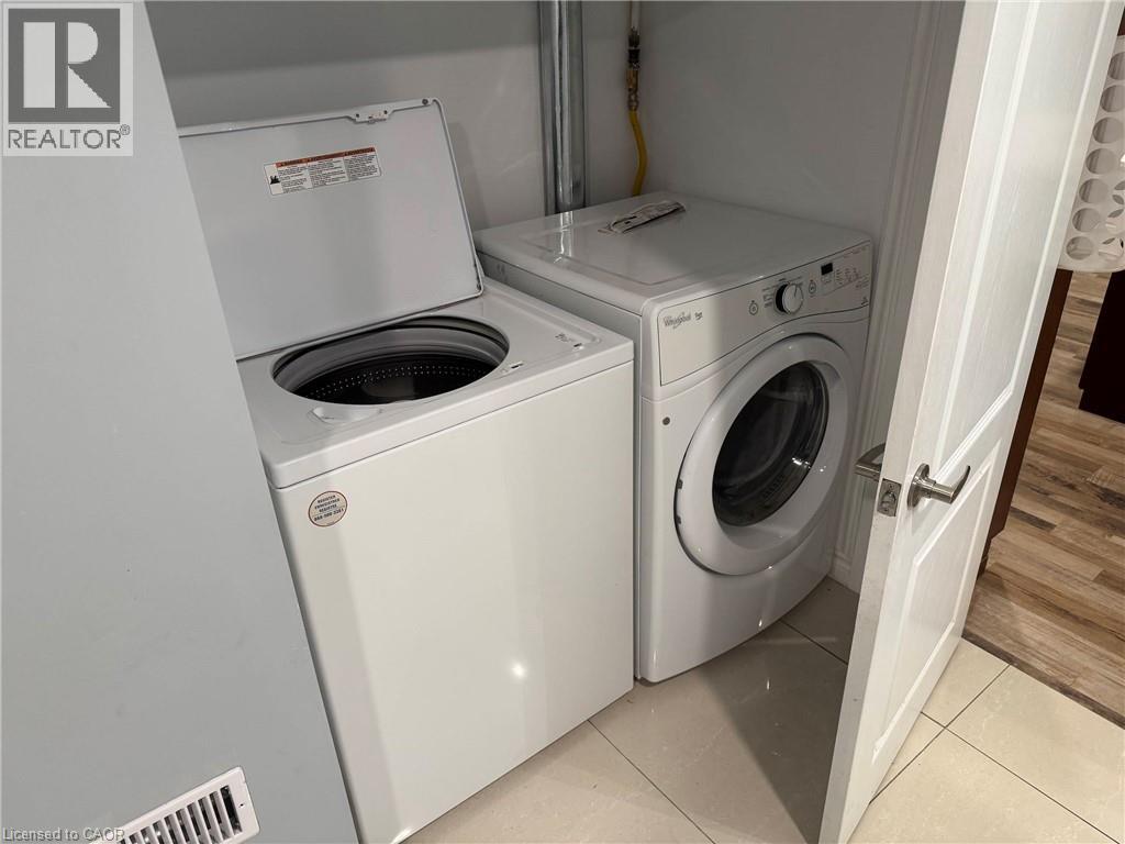 146 Winona Road Unit# Bsmt Property Photo 7