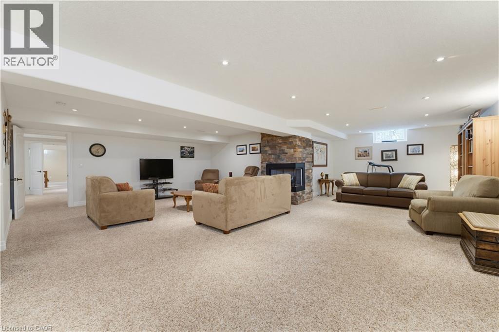 60 Donjon Boulevard Property Photo 17