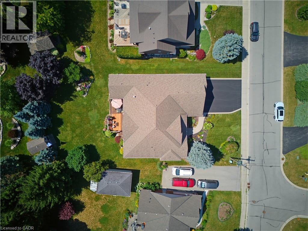 60 Donjon Boulevard Property Photo 32