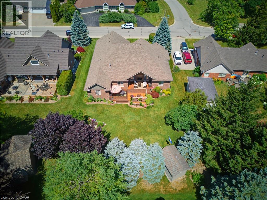 60 Donjon Boulevard Property Photo 34