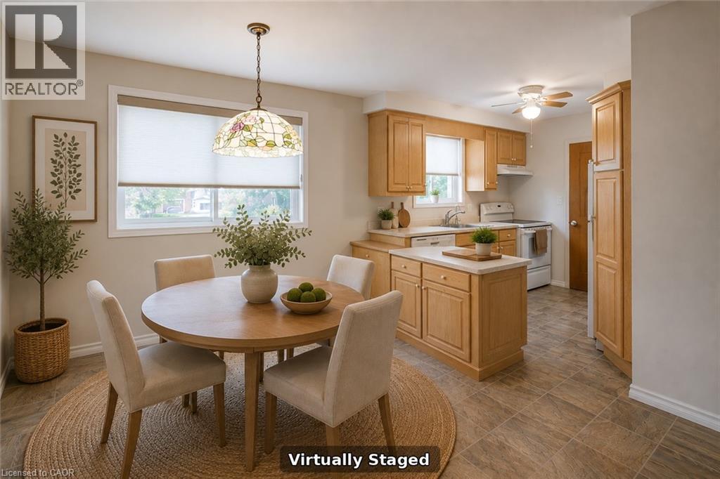 52 Queenston Crescent Property Photo 11