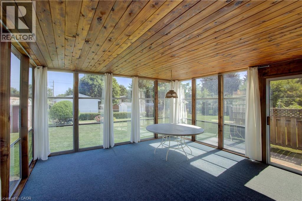 52 Queenston Crescent Property Photo 19