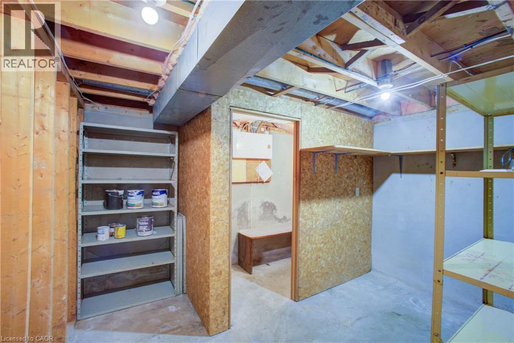 52 Queenston Crescent Property Photo 35