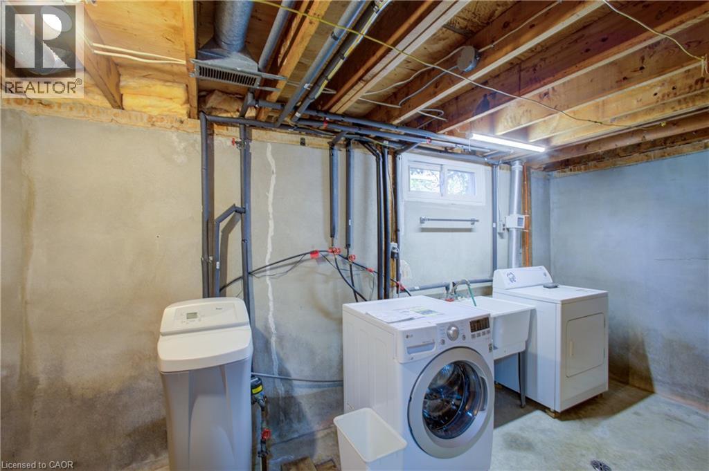 52 Queenston Crescent Property Photo 36