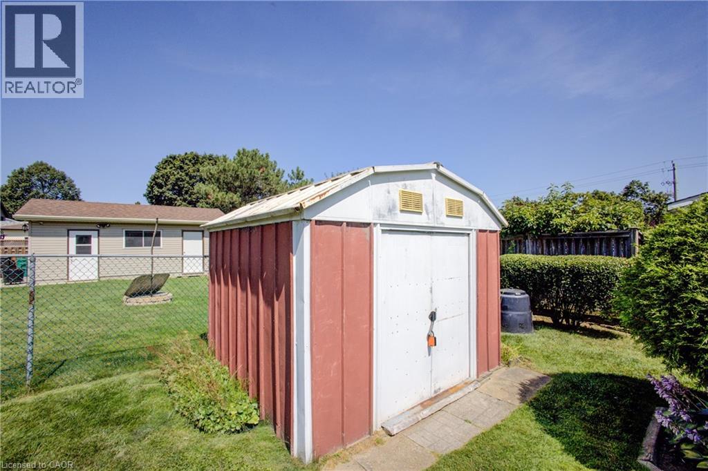 52 Queenston Crescent Property Photo 39
