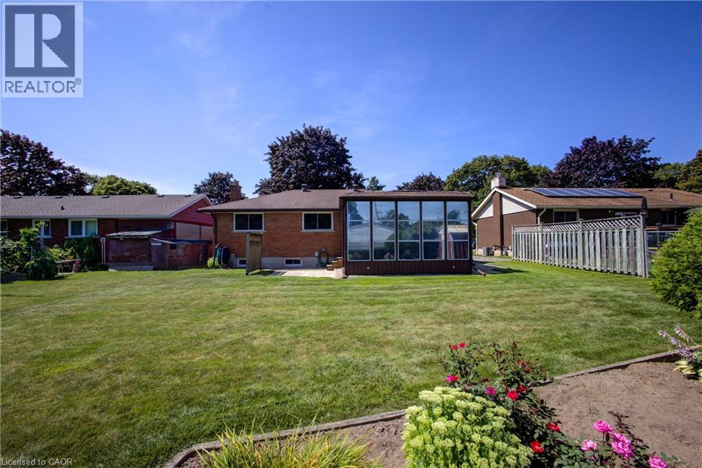 52 Queenston Crescent Property Photo 40