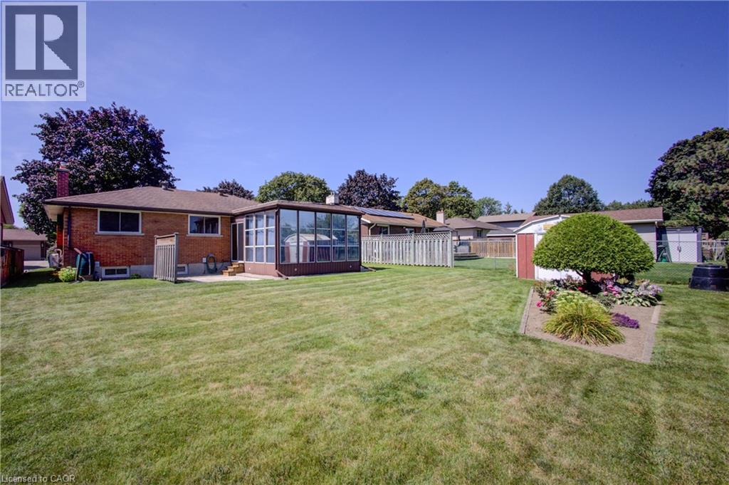 52 Queenston Crescent Property Photo 41