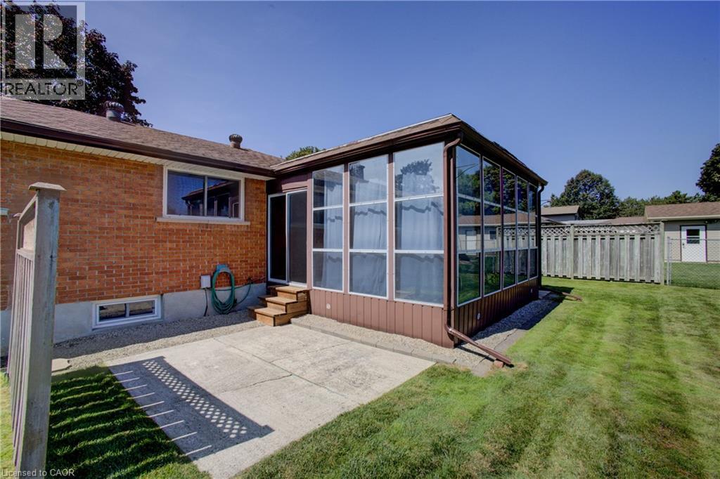 52 Queenston Crescent Property Photo 43