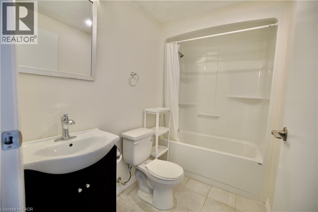 246 Lester Street Unit# 1107 Property Photo 40