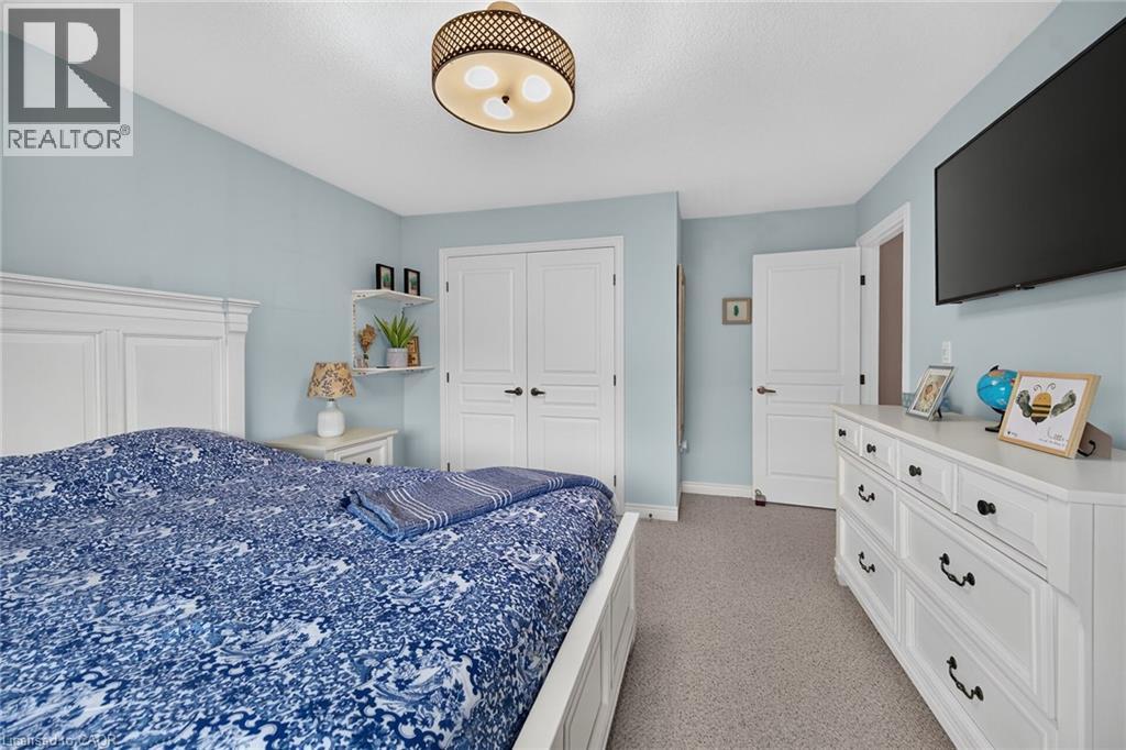 68 Garinger Crescent Property Photo 30