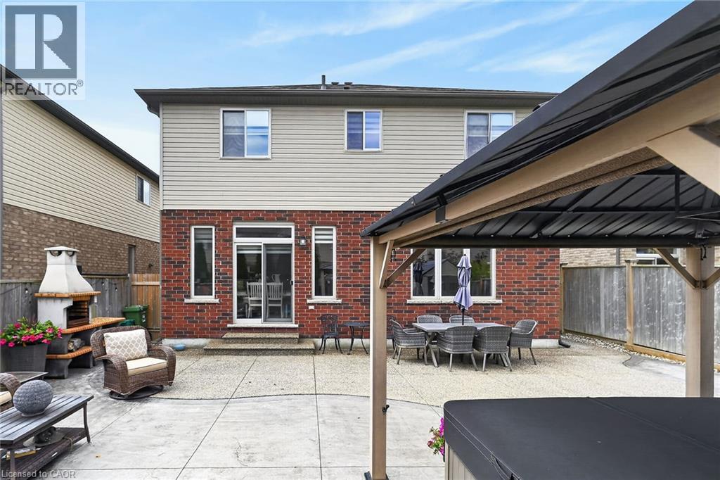 68 Garinger Crescent Property Photo 42