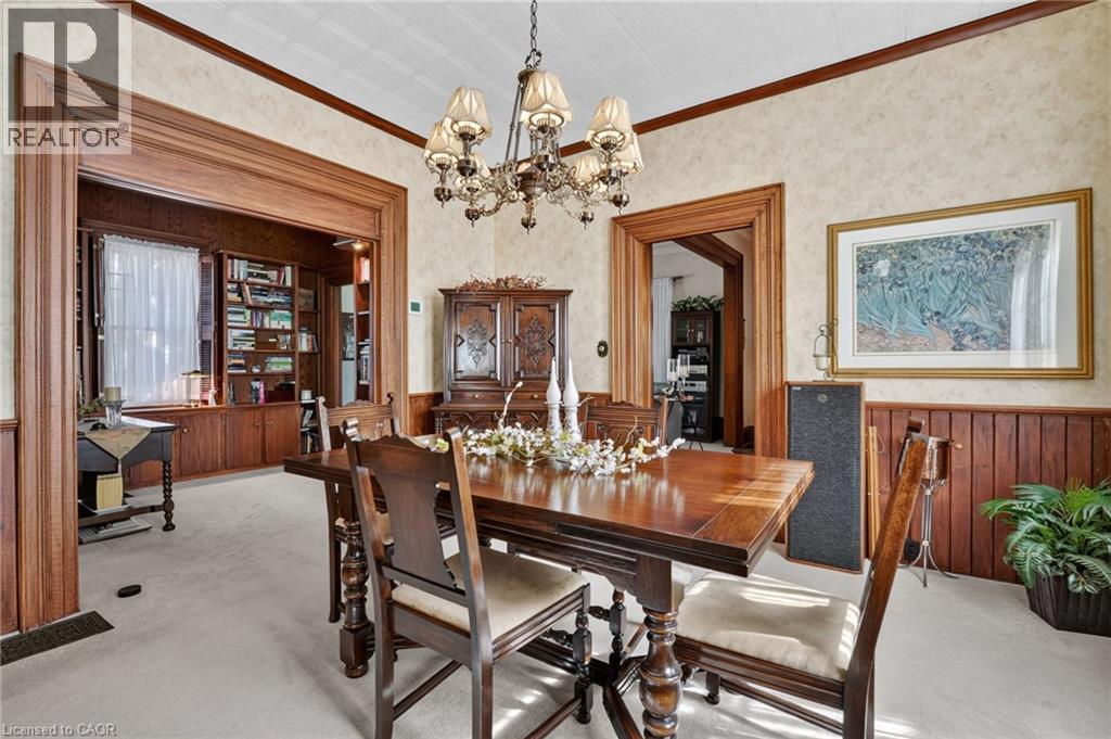 438 Broad Street W Property Photo 13