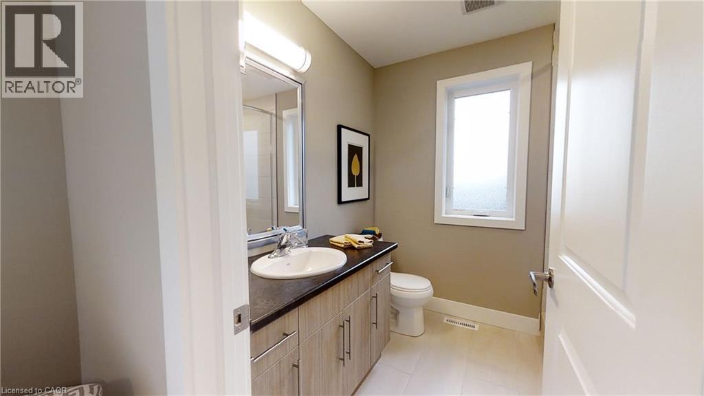 2092 Evans Boulevard Property Photo 8