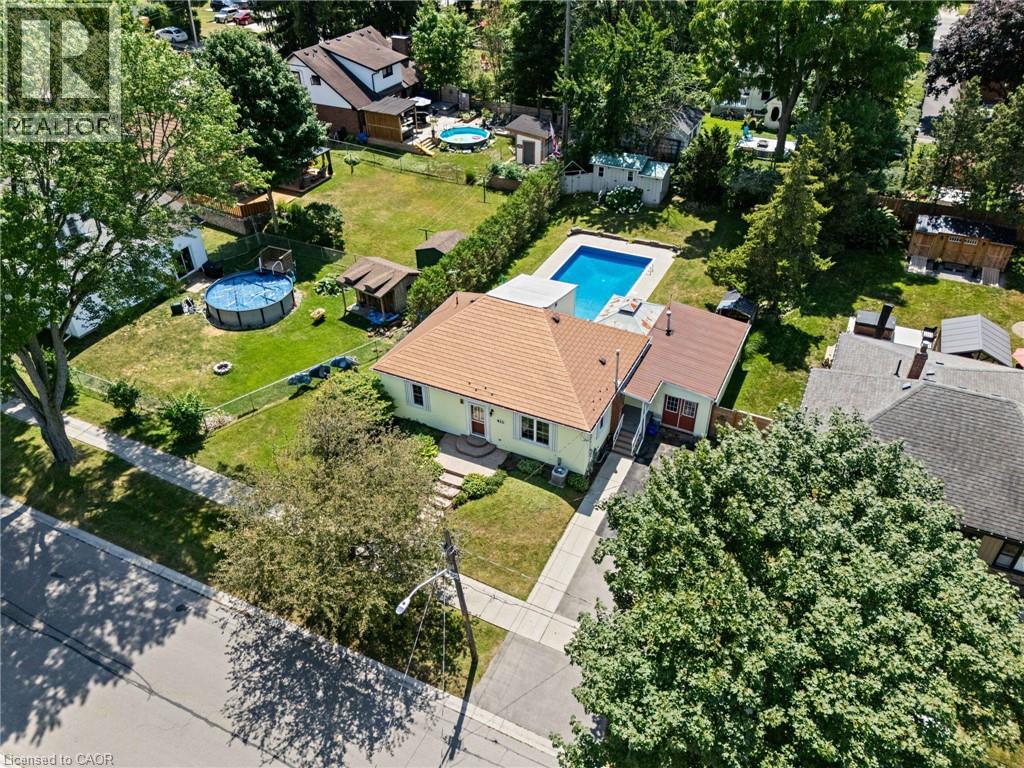411 St Andrew Street Property Photo 1