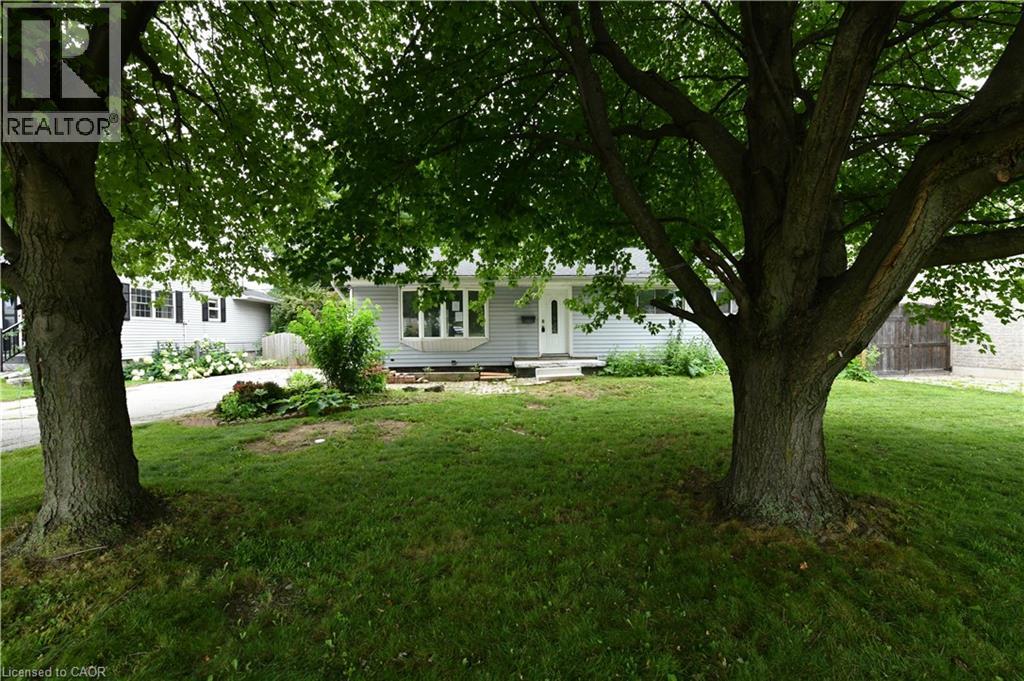 15 MILLER Drive