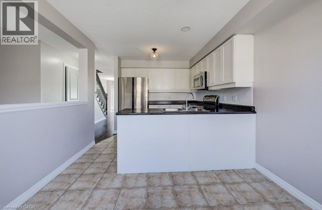 105 Pinnacle Drive Unit# 30 Property Photo 8