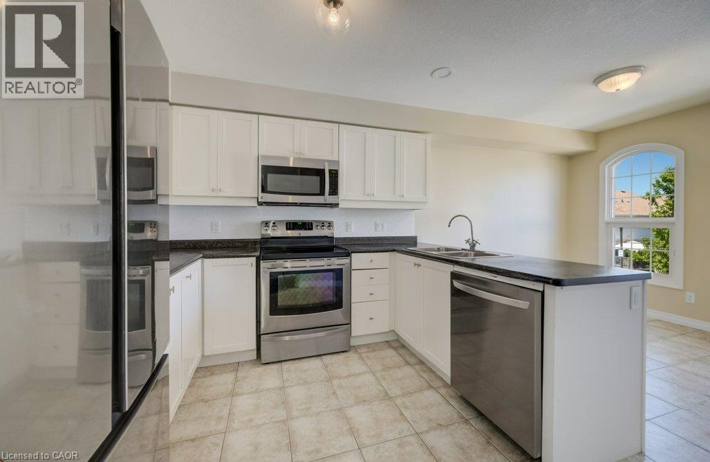105 Pinnacle Drive Unit# 30 Property Photo 12