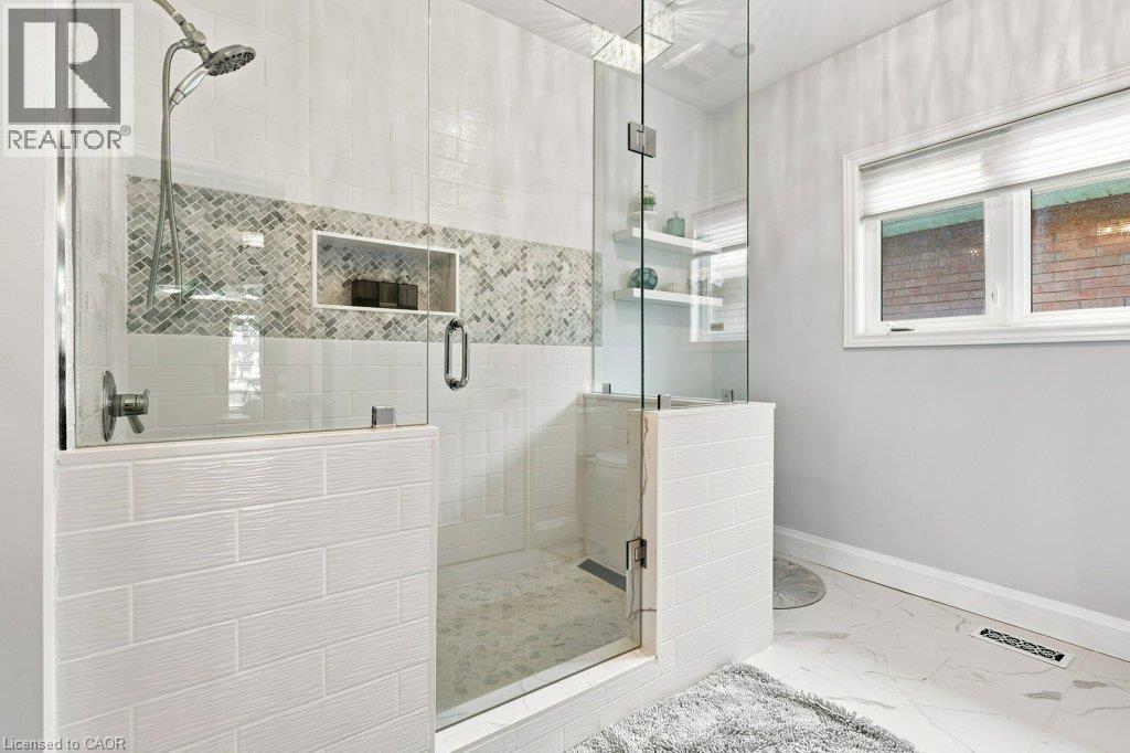 515 Birchleaf Walk Property Photo 17