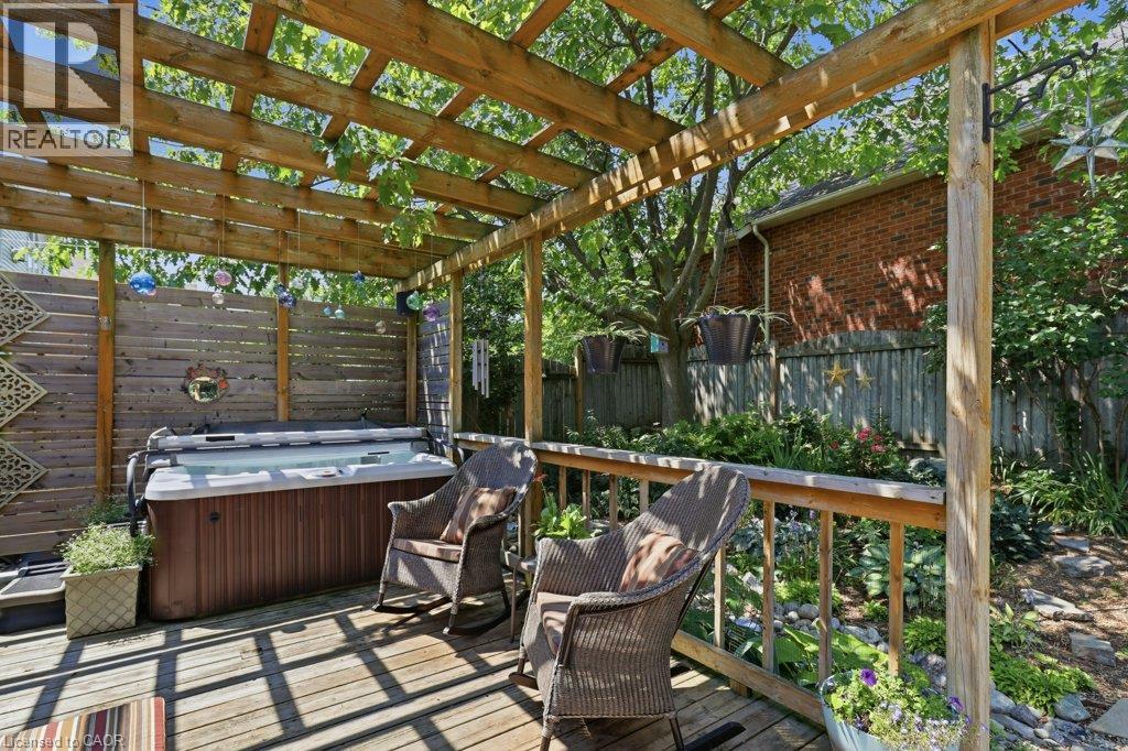 515 Birchleaf Walk Property Photo 29