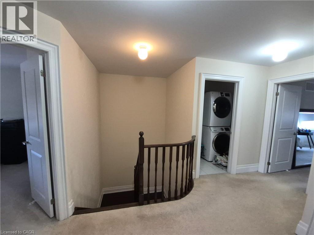 610 Sweetwater Crescent Property Photo 15