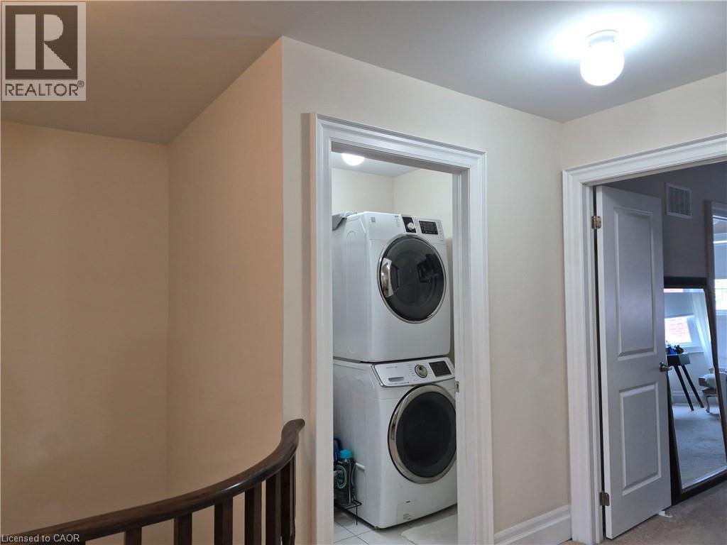 610 Sweetwater Crescent Property Photo 22