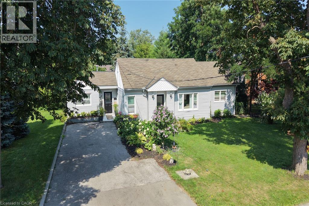 8 Victoria Street Property Photo 1