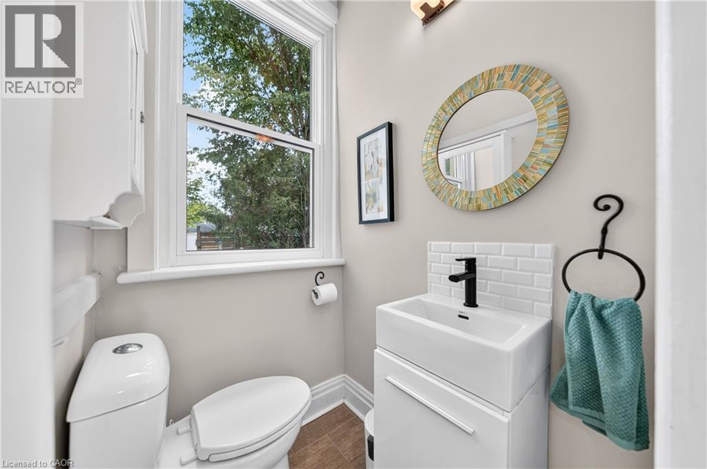 22 Sophia Street Property Photo 24