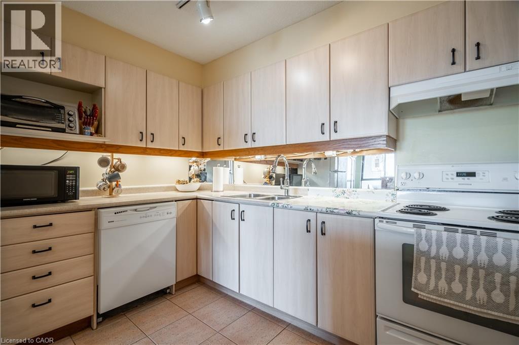300 Mill Road Unit# C34 Property Photo 9