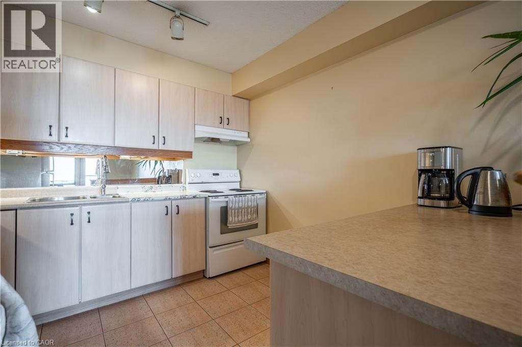 300 Mill Road Unit# C34 Property Photo 10