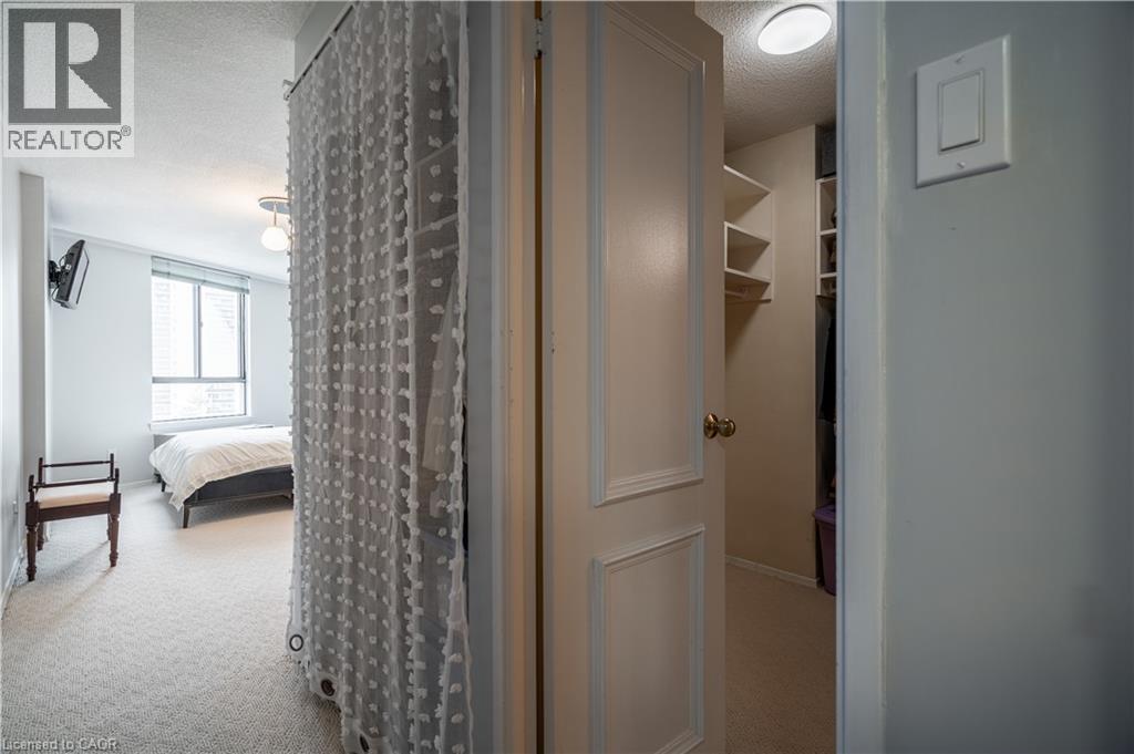 300 Mill Road Unit# C34 Property Photo 13