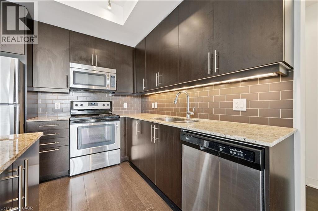 85 Duke Street W Unit# 1511 Property Photo 14
